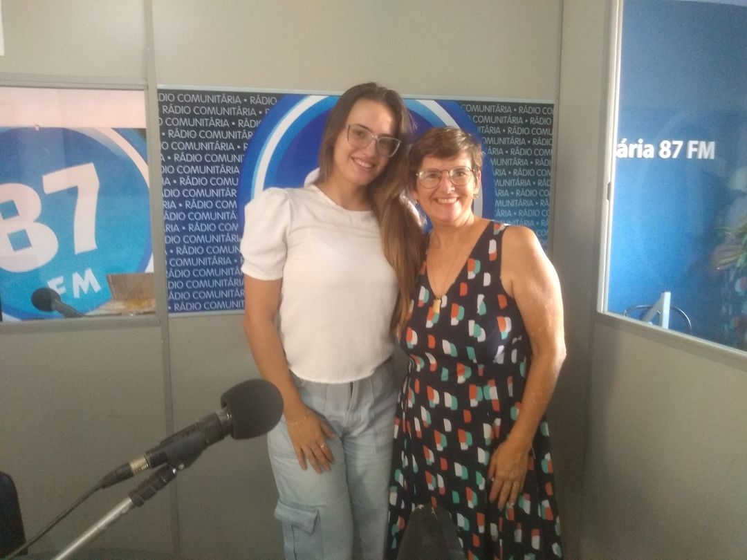 Gabriela Pallos e Neide Barbosa