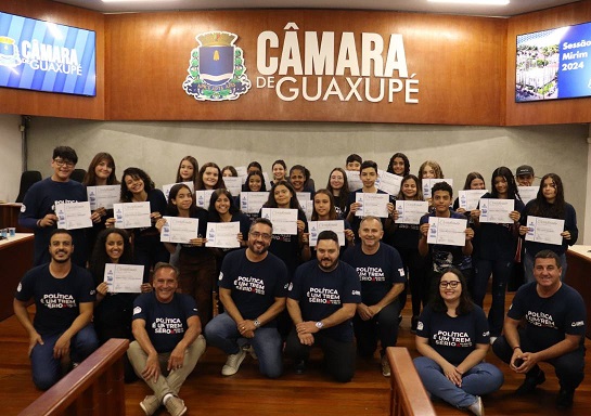 Câmara Mirim realiza sessão e apresenta demandas de estudantes em Guaxupé. (Foto: Câmara Municipal de Guaxupé)